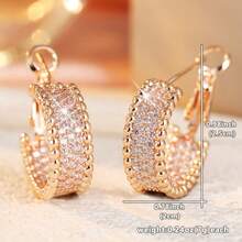 Luxurious Romantic Gold-Tone Heart-Shaped Ear Clips - Gold - View 6