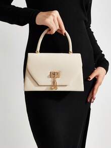 REMANLAND Luxury Solid Color New Women's Handbag, Charming Fashion Flap Party Evening Bag, Perfect Wallet Design With Built-In Hidden Card Slot Compartment, Detachable Metal Chain Shoulder Strap, Suitable For Parties, Evening Events, Gatherings, Weddings And More, Ideal Gift Choice - Apricot - View 2