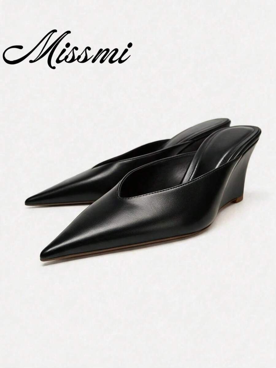 Vintage Premium Wedge Heel Pointed Toe Leather Shoes New Versatile Comfortable Commute Evening Style Loafers For Women