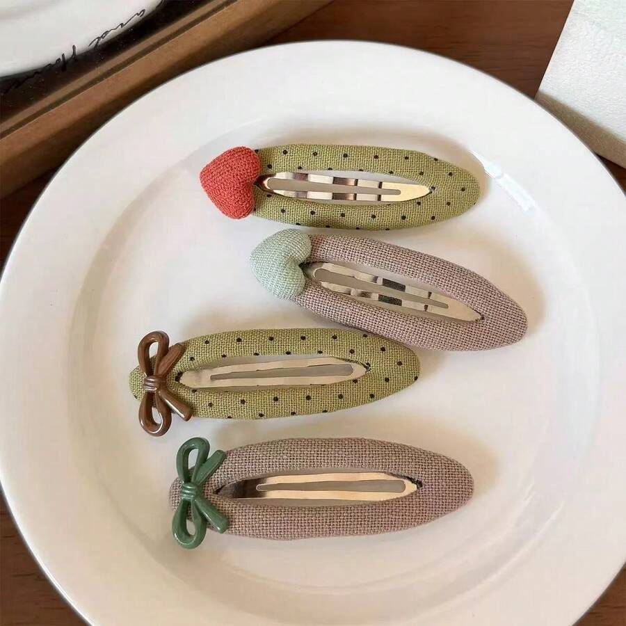 Korean Style Polka Dot Oval BB Hair Clip, Minimalist All-Match Versatile Side Bangs Clip, High-End Fashion Snap Hair Clip Hair Accessory - Multicolor - View 1