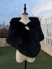 1pc White Bridal Shawl, Faux Fur Trim, Thickened Warm Cloak Jacket For Autumn/Winter Wedding, With Rhinestone Snowflake Brooch Accessory - White - View 6