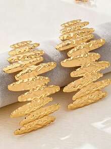 1 Pair Exaggerated Geometric Stud Earrings For Women, European And American Style - Gold - View 7