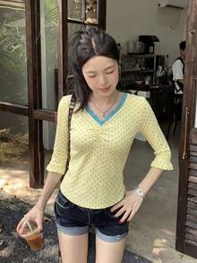 Korean Style Casual Polka Dot Lace Slim Fit T-Shirt - Yellow - View 8