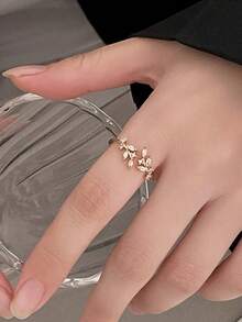 1pc Minimalist Luxury Cubic Zirconia Leaf Open Ring, Suitable For Women Casual And Party Wear - Yellow Gold - View 4