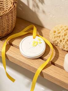 L'Occitane Round White Scented Wax Hanging Tablet With Embossed Yellow Floral Pattern, Scented Wax Sachet Air Freshener For Wardrobe And Car, Elegant Holiday Gift LOCCITANE‑GIFT‑57 - Apricot - View 7