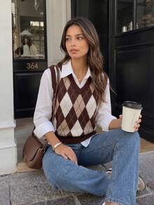 Women's Vintage Diamond Knit Vest Sleeveless V-Neck Pullover Sweater, Versatile For Autumn/Winter - Brown - View 3