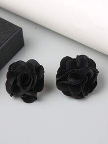 1 Pair Minimalist 3D Flower Stud Earrings, Niche High-End Cold Aesthetic Fashion Ear Jewelry - Earrings - View 11