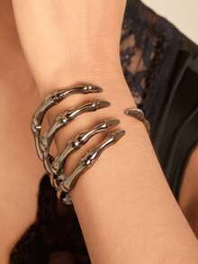 Altistry 1pc Gothic Punk Ghost Claw Metal Personalized Bracelet, Suitable For Holiday Theme Parties, Galas, Bars, Street Hip-Hop - Ghost Claw - View 1