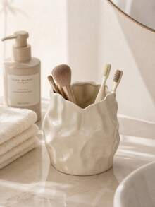 1pc Asymmetrical Makeup Brush Holder, Wrinkled Texture Vanity Storage Cup, Cream Glossy Decorative Vase, Suitable For Brushes/Pens, Aesthetic Desktop Bathroom Countertop Decor, Vanity Decor, Neutral Home Decor - 1pc - View 7
