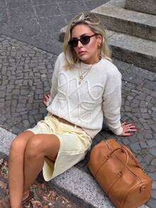 Sweater Wol Elegan Wanita dengan Bordir Garis Tekstur 3D Gaya Klasik, Cocok untuk Kembali ke Sekolah, Lengan Panjang, Warna Putih, Atasan Rajut Bergaris, Gaya Streetwear Musim Gugur - Putih - View 10