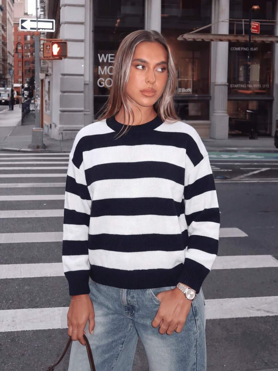 Women's Fashionable Winter Knitted Pullover Sweater, Soft & Loose Fit, New Arrival Autumn/Winter Fall - Black and White - View 1