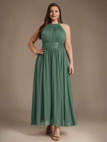 EVERPRETTY Plus Size Elegant Beaded Ruched Chiffon Halter Neck Green Bridesmaid Dress, Suitable For Evening Party, Wedding, Semi-Formal Occasion Guest Attire - Green - View 3
