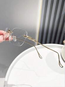 Metal Rimless Rectangular Small Frame Glasses, Neutral Minimalist Ultra-Lightweight Fashion Eyewear, Suitable For Daily Commute - Clear - View 8
