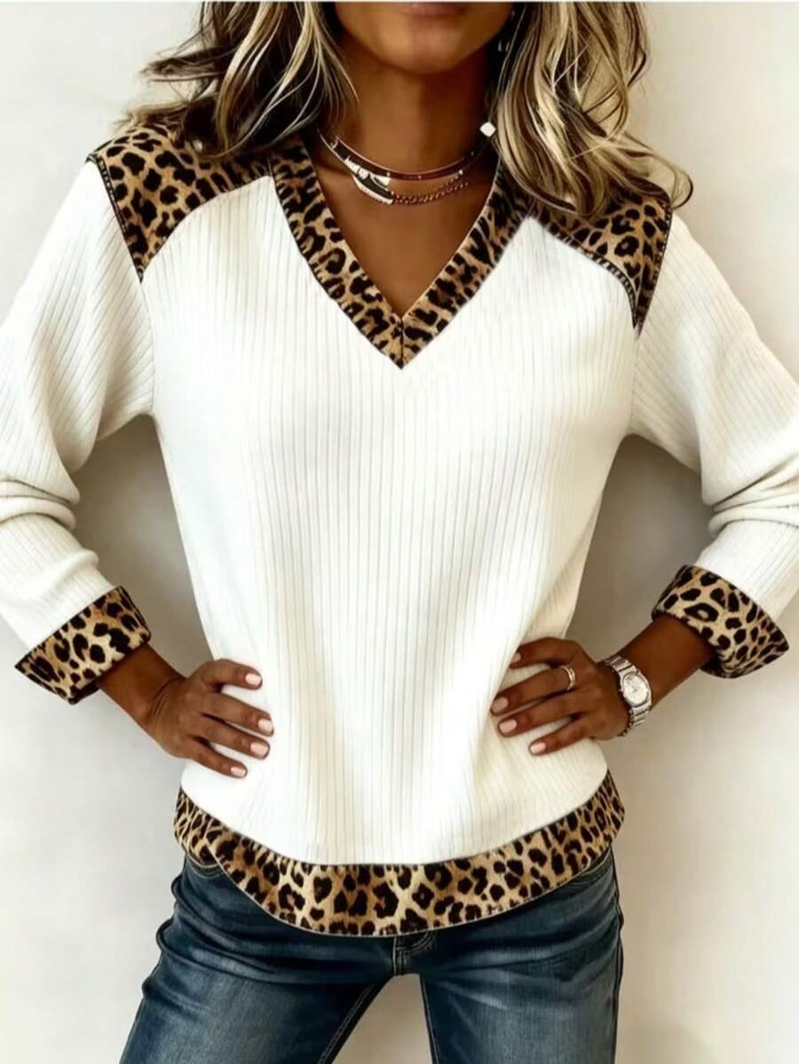 Women's Plus Size Leopard Print Patchwork V-Neck Long Sleeve Ribbed Knit Top, Casual Contrast Color Leopard Trim Pullover Shirt