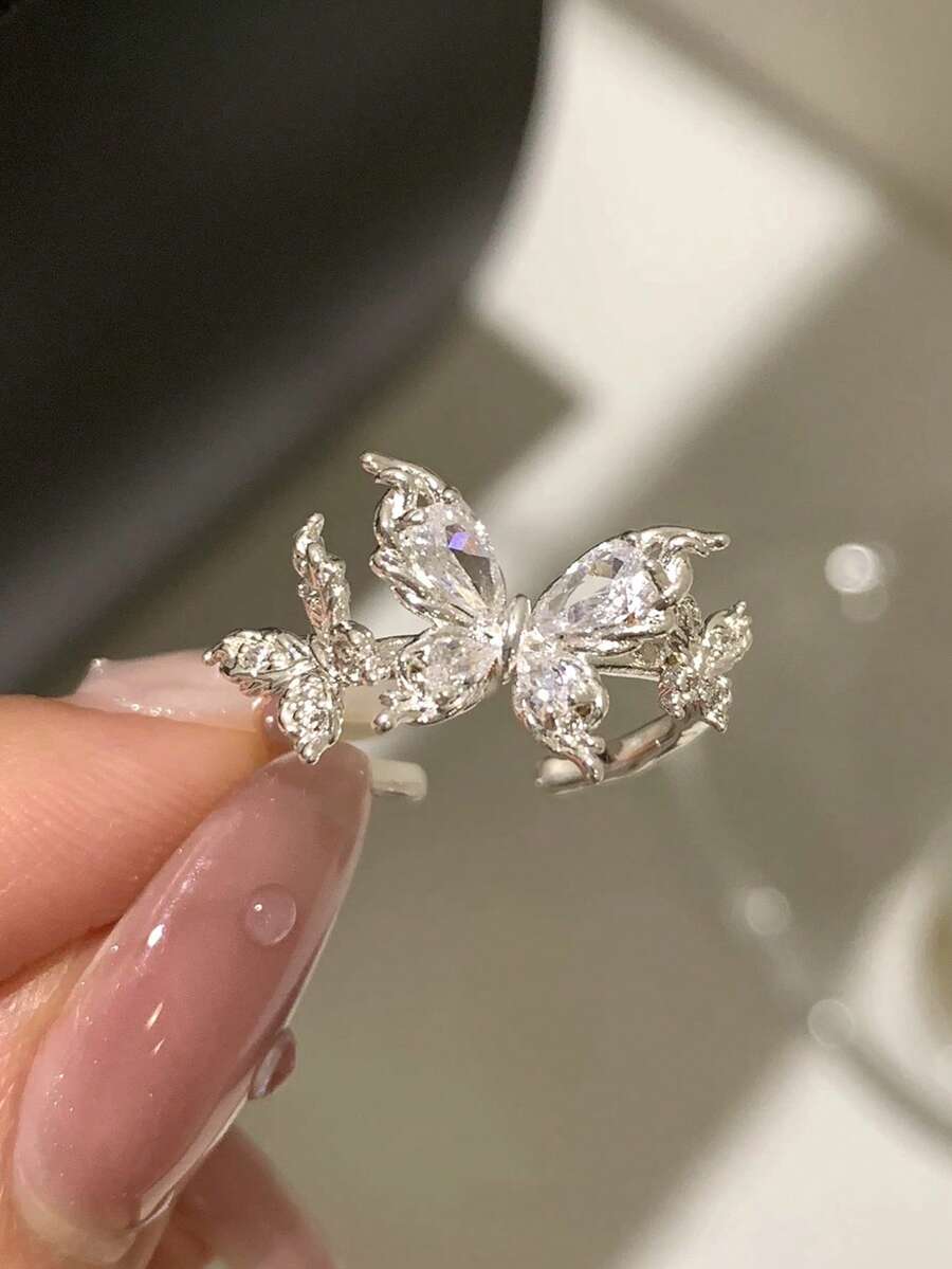 1pc Elegant Exquisite Cubic Zirconia Butterfly Decor Single Ring Suitable For Women Party Casual Wear - Silver - View 1