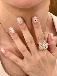 1 Box Christmas Green Polka Dot Round Nail Parts, Fresh Atmosphere Nail Art Glitter Accessories, High Gloss Green Small Round Sequins, Bright And Saturated Color, Lightweight And Soft Texture, Flat And Adherent Application On Nails - Multicolor - View 3