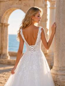 YOUKEFEIER Elegant Lace Embroidered Long Wedding Dress Suitable For Wedding Banquet With Cathedral Wedding Veil Bridal Long Veil - White - View 5