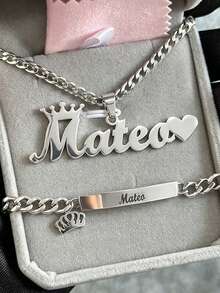 1PC Customized Personalized Crown Name Necklace | Stainless Steel Heart Crown Pendant With Engraving | Fashion Cuban Chain Name Pendant Set, Name Jewelry Set, Stainless Steel Gold Crown Heart Letter Pendant, Textured Cuban Chain, Customizable Engraved Exclusive Name, Minimalist Luxury Accessory - Custom Name Jewelry - View 4