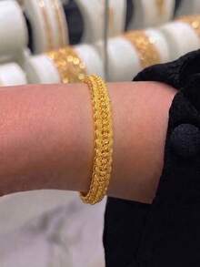 4Pcs 24K Gold Plated Open Bangle Set, Rust-Resistant Gold Alternative Frosted Sandblasted Scalloped Lace Edge Adjustable Metal Solid Bracelet - 01 - View 4