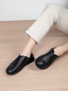 Men's Soft Leather Breathable Loafers, Slip-On Business Casual Commuter Shoes, Everyday Leisure - Black - View 6