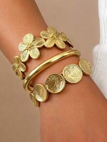 3pcs Vintage Exaggerated Glamorous Geometric Design Wide Metal Flower Disc Gold Bracelet Set, Suitable For Women's Daily Wear, Gift, Vacation, Date, Party, Holiday Gift - Yellow Gold - View 4
