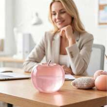 1 buah Squishy Apel Kristal Merah Muda/Hijau, Mainan Pereda Stres Apel Kristal Besar dengan Rebound Lambat, Cocok untuk Meredakan Kecemasan, [Kemungkinan Ada Sedikit Perbedaan Warna Karena Pencahayaan], Mainan Squishy Lembut, Mainan Karet Lembut, Tekstur Krim yang Sangat Lembut - MultiWarna - View 3