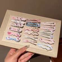Set Jepit Rambut Multifungsi Multi-Gaya/Sanrio Hello Kitty Pink Lucu untuk Anak Perempuan, Cocok untuk Pelajar, Pesta, Cosplay, Jalan-jalan, Perjalanan, Liburan, dan Pemakaian Sehari-hari, Hadiah Sempurna untuk Halloween, Natal, Hari Valentine, Ulang Tahun untuk Teman dan Keluarga (Set Campuran Dikirim Secara Acak) - Jepit rambut (gaya acak) - View 5