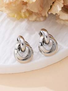 1 Pair Classic Versatile Fashionable Elegant Silver Geometric Cross-Wrapped Women's Ear Clips (No Piercing Required) - Silver - View 4