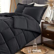 1pc Luxury Premium Thick Quilt, Fully Polyester Brushed Filled Square Quilted Comforter, Hotel Quality Quilt Core, Warm And Comfortable Bedding For Autumn/Winter, Machine Washable Quilted Comforter Core, All-Season King/Queen Size Large Quilt, Durable Quilted Comforter - Dark Grey - View 1