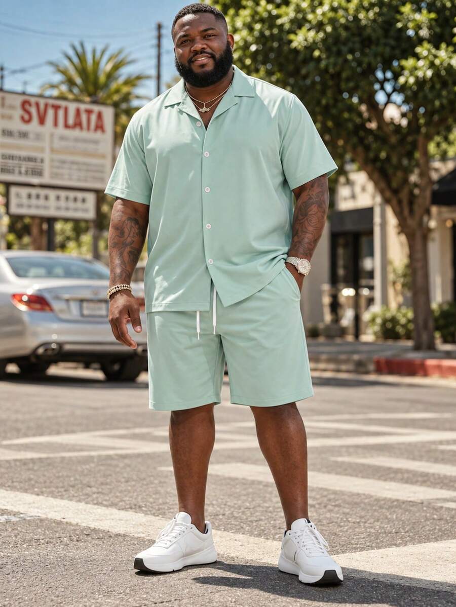 Plus Size Men's Shirt Set, Short Sleeve Shirt And Shorts 2-Piece, Solid Color Machine Washable
