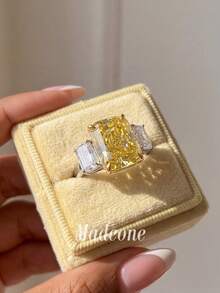 MADEONE 1pc Women's Sparkling Cubic Zirconia Rectangular Three-Stone Four-Prong Ring, Engagement Wedding Party Daily Wear Anniversary Jewelry Gift - Yellow Diamond - View 4