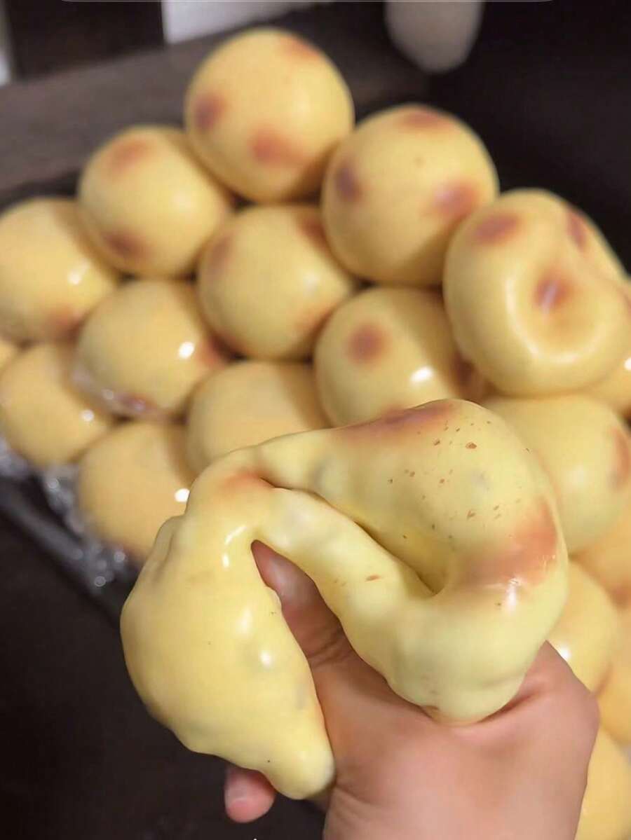 1 buah Mainan Pereda Stres Renyah yang Dapat Diremas, Mainan Kentang Dinamis yang Dapat Diremas, Cocok untuk Meredakan Stres dan Kecemasan, Mainan Sensori Gelisah dari Bahan TPR, Pantulan Lambat, Dekorasi Meja Berwarna-warni, Hadiah Kantor