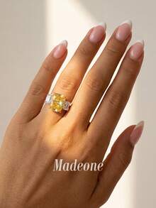 MADEONE 1pc Women's Sparkling Cubic Zirconia Rectangular Three-Stone Four-Prong Ring, Engagement Wedding Party Daily Wear Anniversary Jewelry Gift - Yellow Diamond - View 2