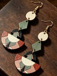 1 Pair Bohemian Multi-Layer Patchwork Geometric Wooden Earrings, Color-Block Fan-Shaped Wooden Slices Vintage Ear Jewelry - Multicolor - View 3