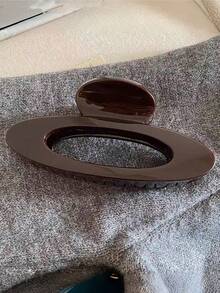 1pc High-End Hollow Oval-Shaped Chocolate Brown Fashion Hair Clip,Suitable For Daily,Commute,Minimalist Hair Clip,Hair Accessories For Women - Brown - View 4