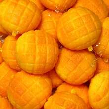 Crunchy Bread Squishy Fidget Hand Toy, Realistic Pineapple‑Bun Food‑Shaped Hand Play Toy, Unique Grid‑Textured Novelty Desktop Ornament, Fun Interesting Creative Leisure Entertainment Toy, Eye‑Catching Simulation Pastry‑Designed - Multicolor - View 4
