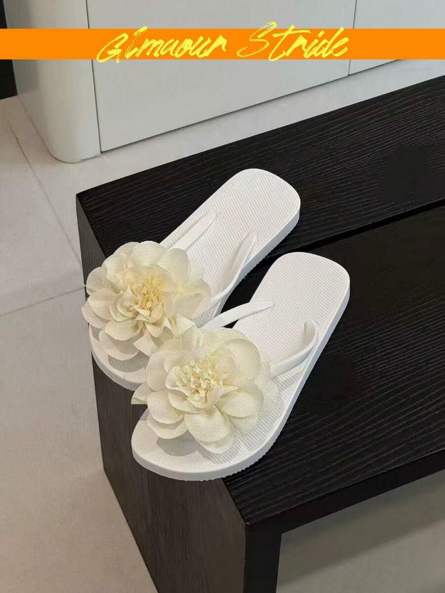 女款優雅3D布藝花朵裝飾夾腳拖鞋,夏季沙灘防滑平底涼鞋 - 米色 - 查看 1