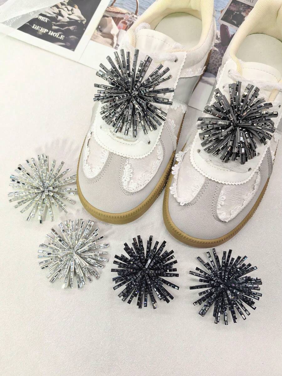 2PCS Luxury Rhinestone Fireworks Shoe Laces Charms For Women Sneakers Boots Retro Shoelaces DIY Decorations Buckles Removable Shoe Clips Accessories