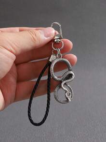 1pc Fashion European & American Vintage Personalized Snake Keychain Pendant, Suitable For Men's Car Keys & Bags Decoration - Antique Silver - View 5