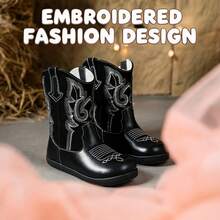 Cute Little Girl Heart Pattern Ankle Boots, Sweet Pink Detail Side Zipper Lace-Up Non-Slip Thick Sole Combat Boots, Suitable For Autumn/Winter - Black - View 2