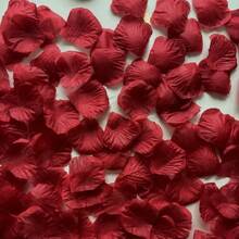 10000pcs Red Artificial Silk Rose Petals, Faux Rose Petals, Suitable For Wedding Aisle, Proposal, Romantic Night, Holiday Party, Room Decoration - Multicolor - View 2