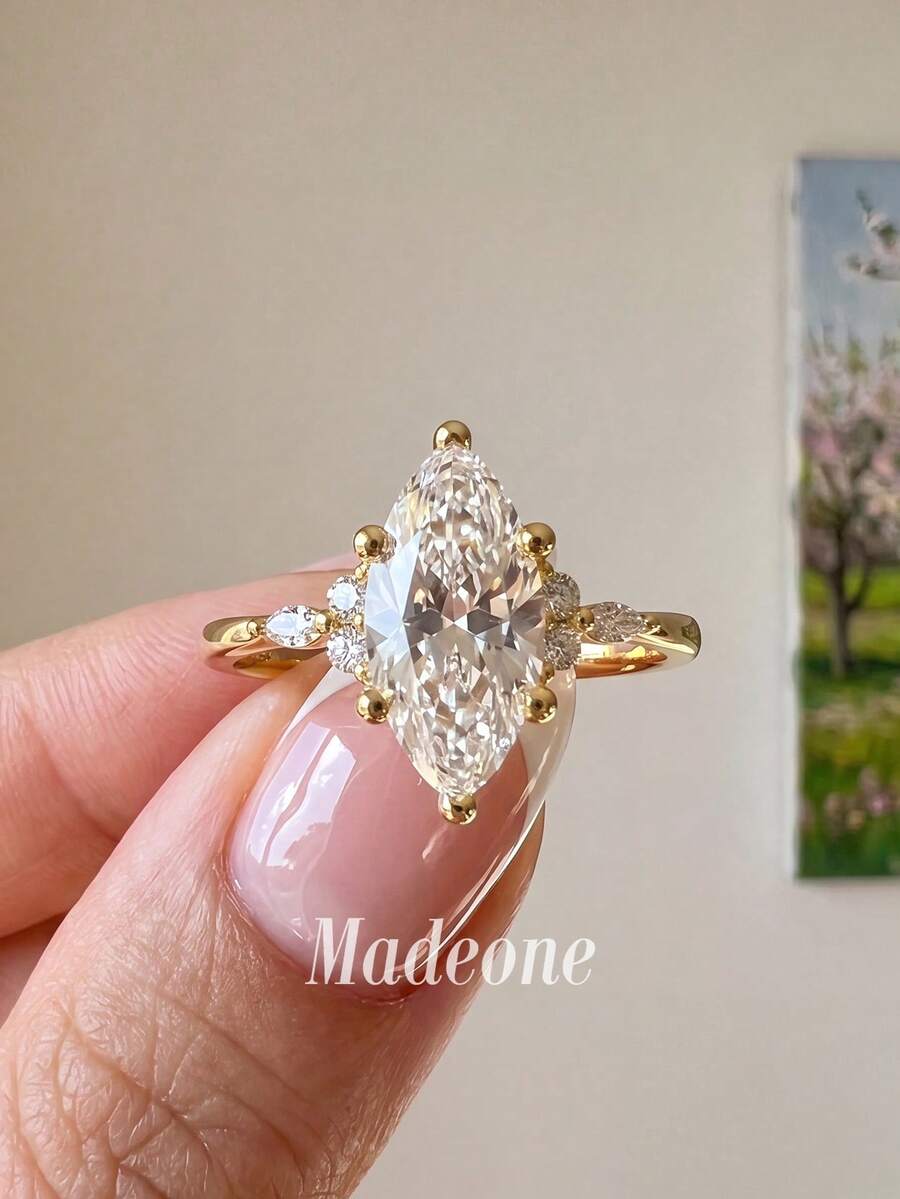 MADEONE 1pc Women's Sparkling Zirconia Marquise Shaped Ring, Engagement Wedding Party Daily Wear Anniversary Jewelry Gift - Gold - View 1