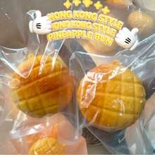 Crunchy Bread Squishy Fidget Hand Toy, Realistic Pineapple‑Bun Food‑Shaped Hand Play Toy, Unique Grid‑Textured Novelty Desktop Ornament, Fun Interesting Creative Leisure Entertainment Toy, Eye‑Catching Simulation Pastry‑Designed - Multicolor - View 5