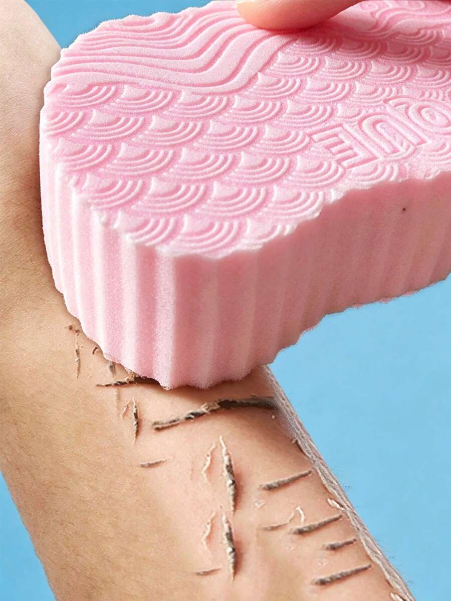 1pc Painless Exfoliating Bath Sponge Towel, High-Density Sponge Deeply Removes Dead Skin, Gentle Skin-Friendly Design, Easy To Scrub Away Dirt, Portable Bathing Accessory, Suitable For Bathroom, Gym, Hotel And Rental Apartment Daily Use - Multicolor - View 1