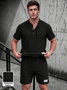 Men's Spring/Summer 3-Button Henley Short Sleeve Shirt And Drawstring Shorts Solid Color Jacquard Casual Vacation Regular Fit Set, Commute Casual Textured 2 Pieces Outfit - Black - View 3
