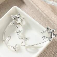 2pcs New Vintage Silver Frog Ear Clips, Classic Earring Accessories - Silver - View 2