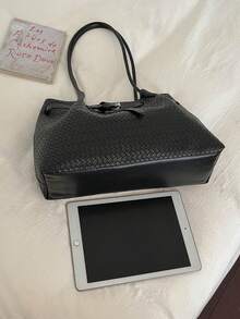 Large Capacity Tote Bag For Women 2026 New Fashion Highly Attractive Shoulder Bag Maillard Commuter Bag - Black - View 8