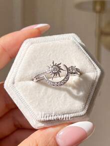 MADEONE 1pc Fashion Personalized Sun & Moon Ring, Women's Daily Commute Decorative Ring, Party Accessory, Women's Ring, Jewelry Gift - Sun and Moon - View 1