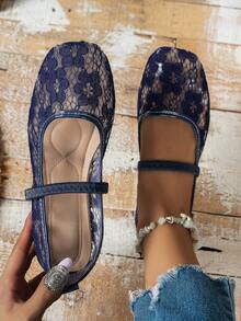 Women's All-Season Elegant Minimalist Floral Pattern Design Vintage Shallow-Cut Single Strap Flat Shoes - Navy Blue - View 1