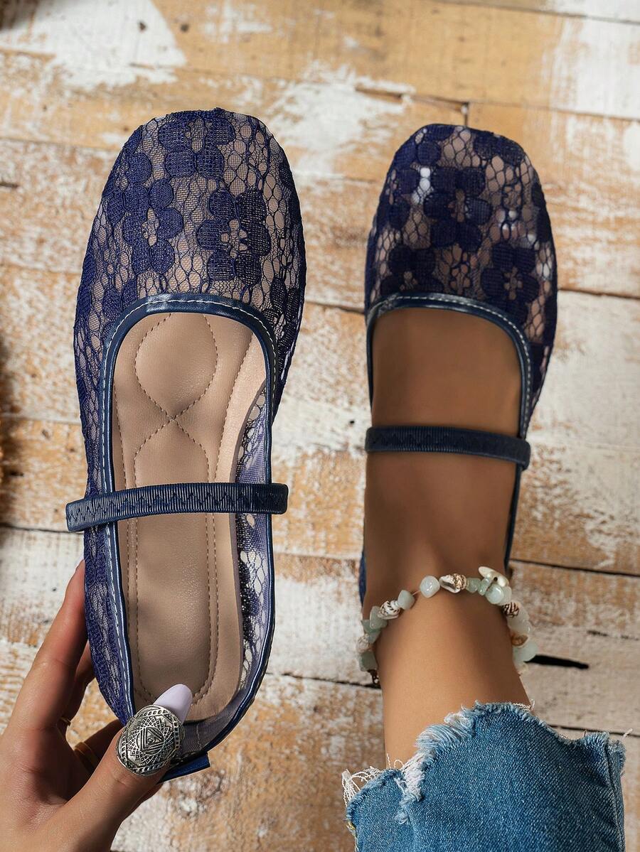 Women's All-Season Elegant Minimalist Floral Pattern Design Vintage Shallow-Cut Single Strap Flat Shoes - Navy Blue - View 1